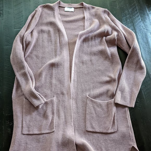 Old Navy Sweaters - EUC Old Navy Long open cardigan, L Tall